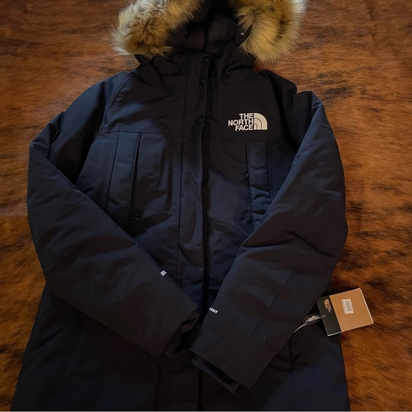 NWT The North Face Women’s New Outerboroughs Parka - Picture 10 of 11